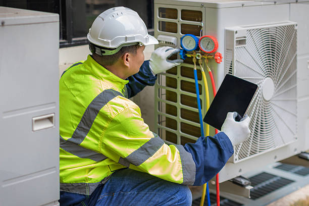 Professional Heat Pump Repair technician working in Rye, NY